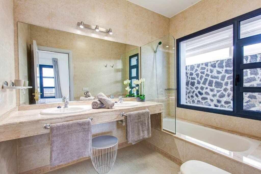 Homu Bianca Fantastica Villa Con Piscina Privad Коста Бланка Экстерьер фото